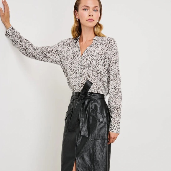 NWOT Rails Josephine Charcoal Watercolor Cheetah Animal Print Button-Up Blouse M - Picture 2 of 12